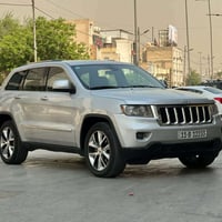 للبيع جيب لاريدو 2011 السياره جاهزه من كل النواحي بدون ايرباك بدون دوا...