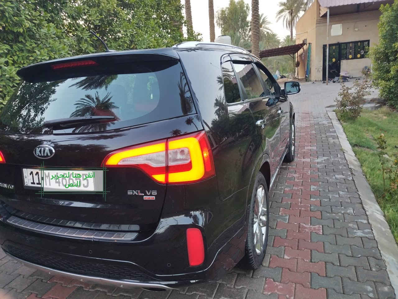 كيا سورنتو اعلى فئه فول مواصفات لمتد  SXL  محرك 6سلندر موديل 147راكب 3قطع تبريد فور ويل كير ومحرك شرط كفاله صبغ ربع بنيد فقط ماشيه 95الف حقيقي مكان السياره كربلاء بيع او مراوس كيا سيدونا***********
