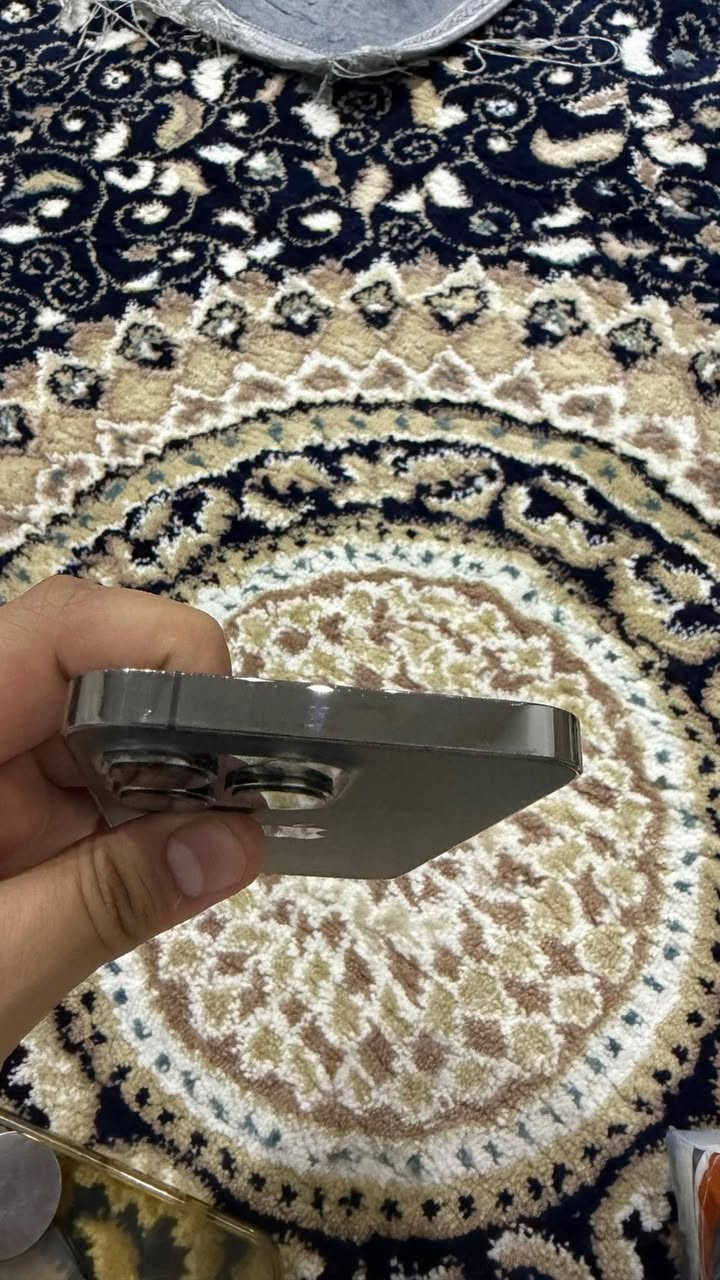 سلام عليكم ايفون 13 برو ماكس ما بدل بي اي قطعه فقط البطاريه معلايه ولكامره بيها نقاط بس بل بورتريه ما مأثره ولا تبين سعر 700 مكان بصره كامل ملحقاته كارتون موجود رقم للاتصال ***********

نص مكتوب في الصور:
- ٢:١١
- حالة البطارية والشحن
- كما هو الحال مع البطاريات القابلة لإعادة الشحن، بطارية الهاتف قابلة للاستهلاك وتصبح أقل فاعلية مع الوقت. معرفة المزيد...
- الحد الأقصى للقدرة
- ٩٦٪
- هذا قياس لقدرة البطارية مقارنة بقدرتها عندما كانت جديدة. قد تتسبب القدرة المنخفضة بتقليل ساعات الاستخدام بين عملية الشحن والأخرى.
- أقصى قدرة للأداء
- ستساعد الأنظمة المضمنة في النظام والمكونات في تخفيف آثار الأداء التي قد تلاحظها أثناء التقدم الكيميائي في عمر بطارية iPhone.
- شحن البطارية المحسن
- للحد من استنزاف عمر البطارية، يتعلم الـ iPhone من عادات الشحن اليومية، بحيث ينتظر ولا يتجاوز ٨٠٪ حتى يحين موعد حاجتك إلى استخدامه.
- حول
- الاسم
- iPhone >
- إصدار iOS
- 26.6.1 <
- اسم الطراز
- iPhone 13 Pro Max
- رقم الطراز
- MLKR3LL/A
- الرقم التسلسلي
- TDWYPHVFHK
- الأغاني
- الفيديوهات
- ۳۸۳
- الصور
- ٥٣٢
- التطبيقات
- ١٥
- السعة
- ٢٥٦ غ.ب.
- متوفرة
- ۱۳۸,۲۸ غ.ب.
- عنوان Wi-Fi
- F8:C3:CC:48:31:D6
- Bluetooth
- F8:C3:CC:45:EA:2C
- البرنامج الثابت للمودم
- 5.51.03