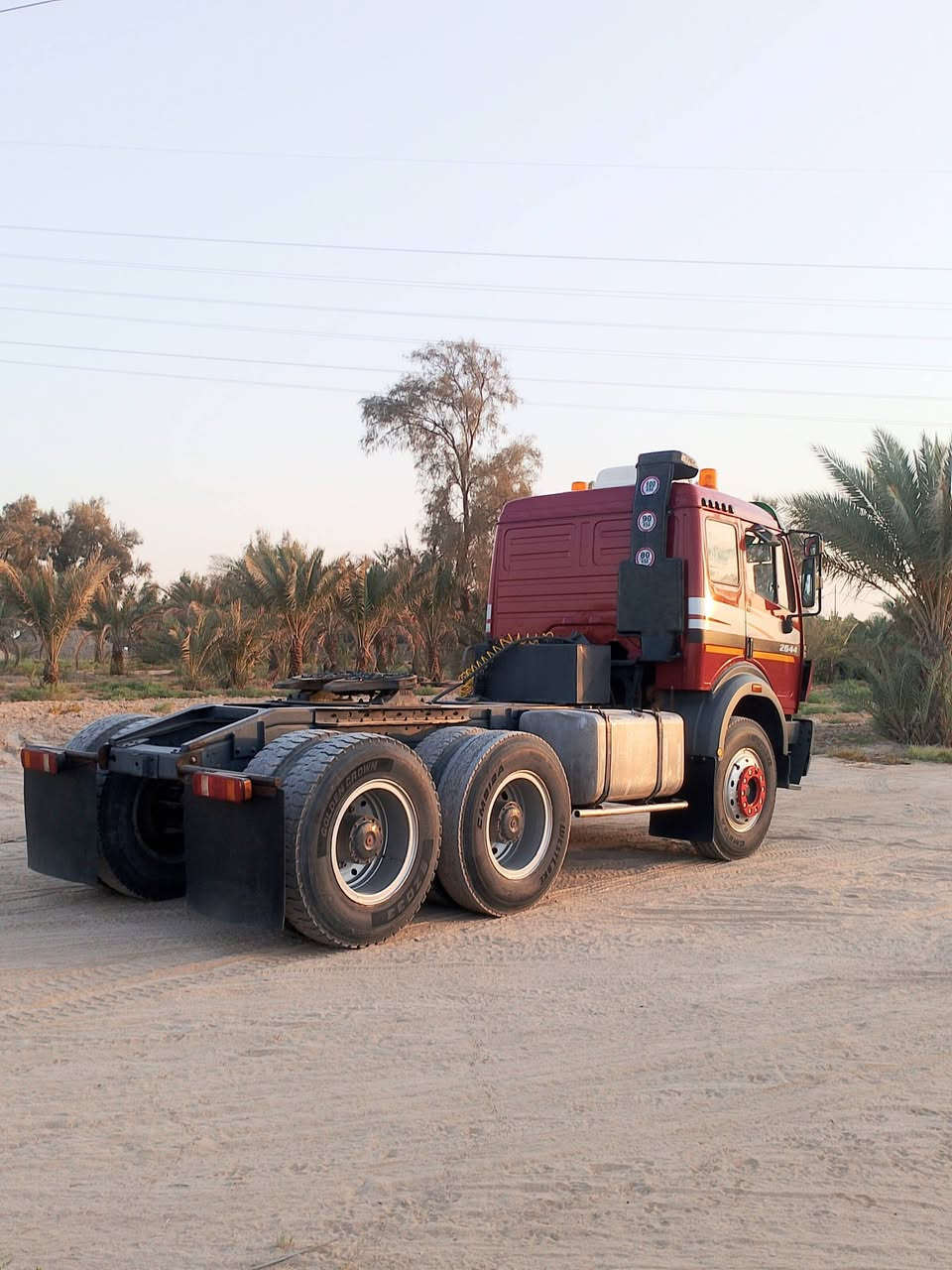 سلام عليكم سياره للبيع موديل 90 مكينه 38 دبل تيربو لا تنقيص ولا بخار كير 210 جديد رقم نجف ثلاث لوحات مربوطه قلاب سنويه ل 29 مجموعه جيف الا ستفسار على هاذه رقم ***********
