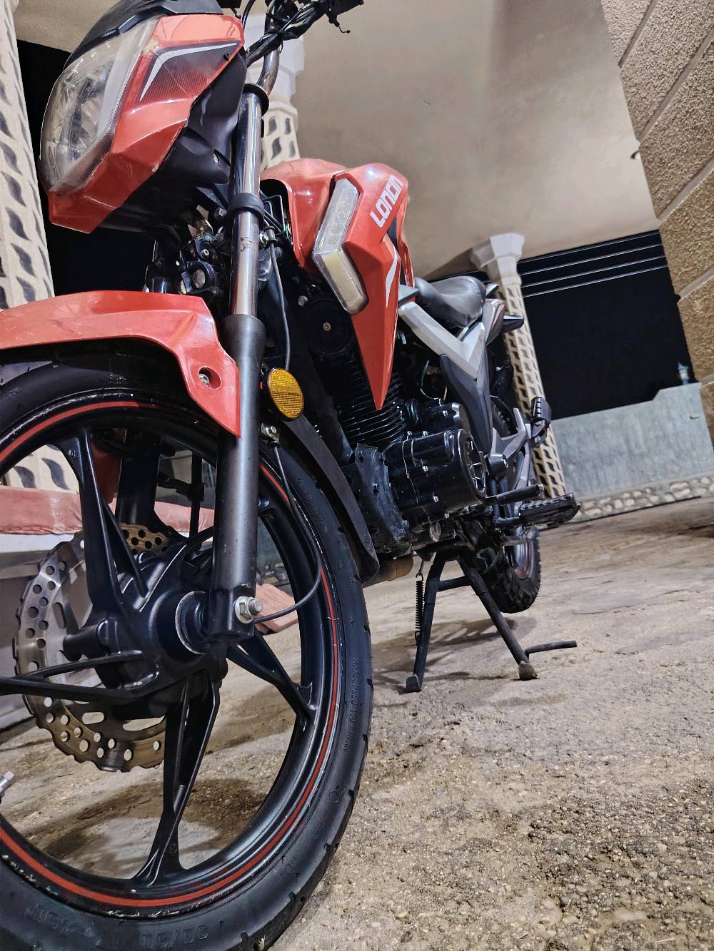 دراجه لونسن 
200cc
محرك مكفول
كير مكفول
دراجه نضافته كدامك ٨٥ ٪
كهربئيات كله شغاله
سويج عدد ٢
ملاحضه الدراجه لبريك الخلفي فقط يرادله واشر بالدسك لان بريكه هايدلوريك وينفس
مستخدم الامامي حالياََ
سعرها 1،500،000 مليون ونص وبيه مجال للشراي
الدراجه مكمركه و كامله بس باقي تستلم لوحات
مكان الدراجه الانبار الكرمه
وايضا متواجد بغداد التاجي 