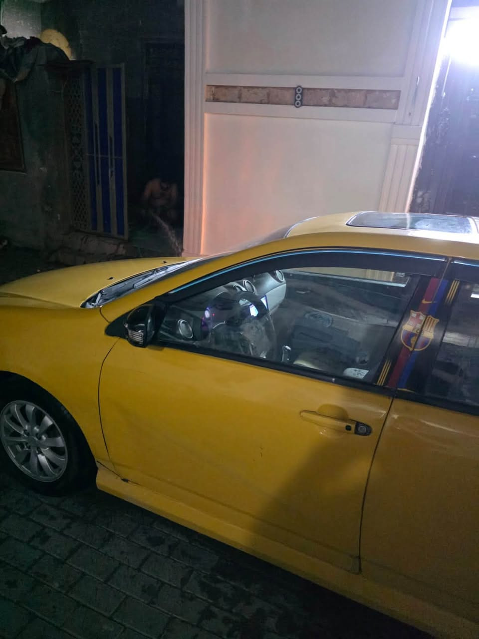BYD G3 2013
رقم بابل انكليزي بسمي شرط التحويل

كير مكينه خير من الله 

كير عادي المرغوب 

مصبوغه جماليه 

بصمه + فتحه سقف

سعر 38 وبيها مجال حك الجيه 

بغداد الحبيبيه 
*********** واتساب
