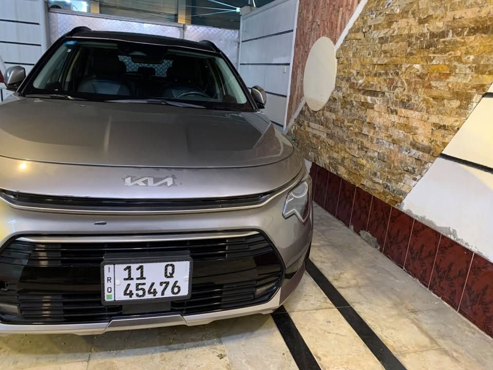 سلام عليكم كيا نيرو 23 فول مواصفات فتحه بصمه وحساسات ورادار امامي خلفي حساسات خلفيه كشن جلد وكهرباء حضن 
شحن لاسلكي  اناره محيطيه حادثه الصندوك 
ماشيه 54 الف 
السعر 145     للاستفسار ***********
