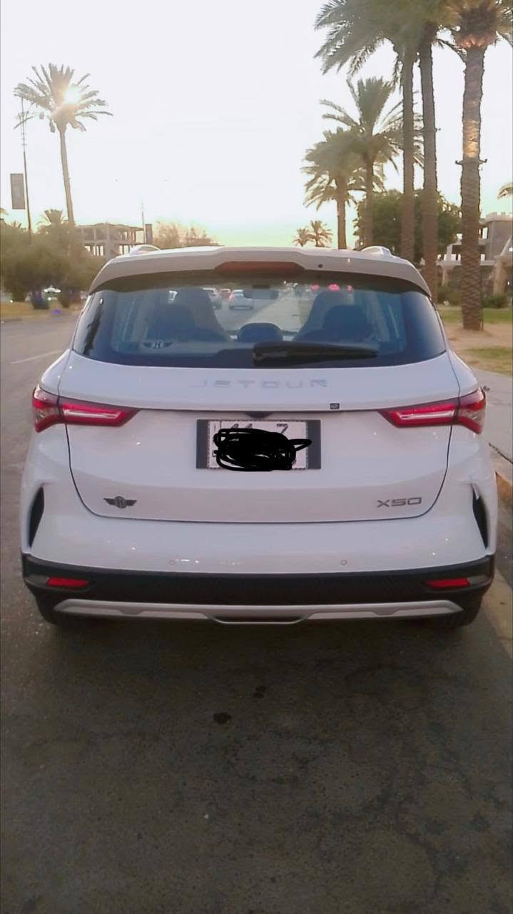سيارة جيتور x50 موديل 2026 رقم بغداد حرة بأسمي مكفولة عدا كم شخط مصلحات فول مواصفات و هي معروفه مواصفاتها من حساسات و رادارات و بقية الامور سيارة جديدة بمعنى الكلمة على وضع الشركة موقعها بغداد م الصدر قطاع 10 سعرها 22 مليون بيها مجال بسيط للشراي
ما اجاوب ع التعليقات الاتصال على الرقم 
‏‪***********‬‏ بغداد, العراق
