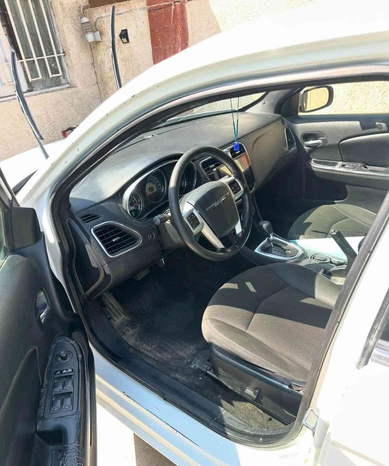 كرايسلر C200 • محرك 3600 • فتحة سقف
