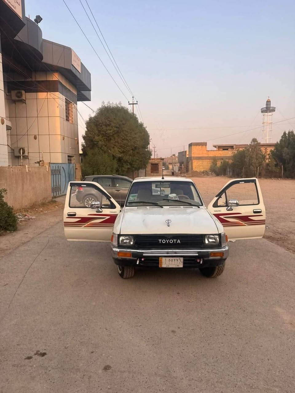 هايلكس • موديل 90 • رقم بغداد