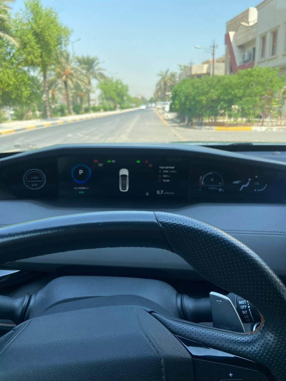 للبيع شانجان يونفي 
2025لون اسمنتي مميز
محرك 2000 تيربو
فول مواصفات
كل المواصفات الي بالك بيها
جنح رياضي سابيدر
سياره مكفوله
ماعدا بارد بسيط في الباب الخلفي الايسر
ماشيه 45 الف
مكاني بغداد
رقم بغداد الجديد الدولي
للتواصل

***********
 اتصال او واتساب
