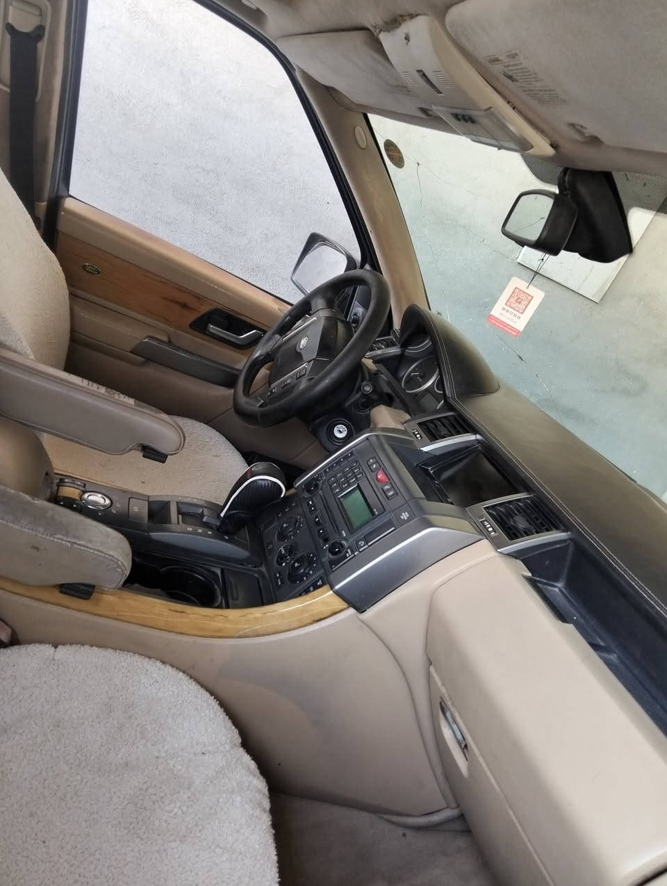 Ranj rover
مۆدێل 2013 گێڕومەکینەی بەشەرت تەبریت ساردوگەرم
بەشەرت بۆیاخی نیە دەعم ولێدراوی نـیە تۆماتیک و فول مواسەفات سڵاید .....
بۆ ئاڵوگۆڕ بە پاتڕۆڵ مۆنیکا لێکزز سەیارەی بەرز هەرشتێک
لەسەر دڵ گرتن
***********
*********** ڤایبەرو واتسئاب کۆڕەک
