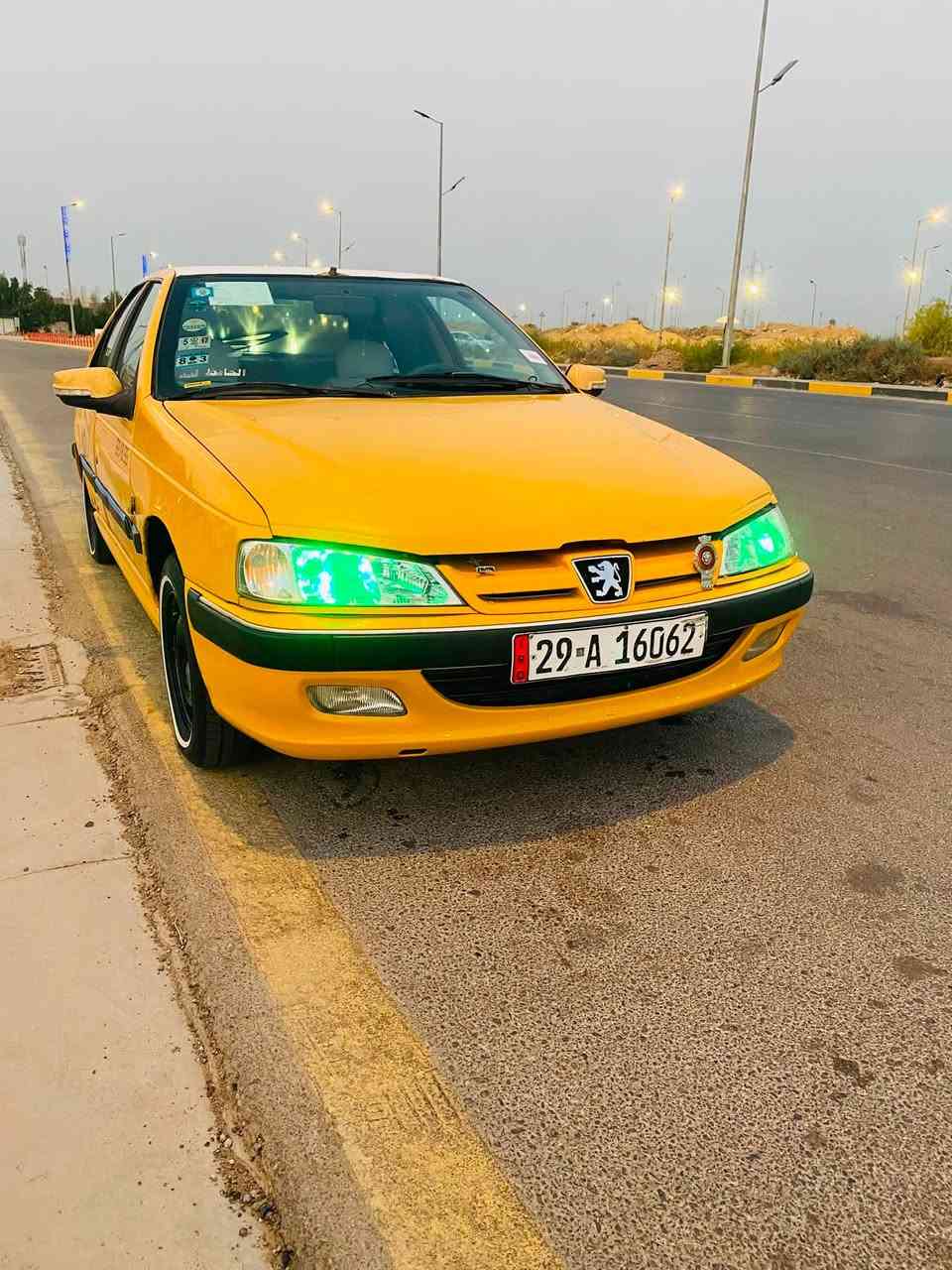 سلام عليكم بيجو بارص موديل ٢٠١٥سياره تبريد مكينه كير حداديه كفاله سياره جديده بسمي مصفره هيه وغرامات رقم واسط سياره بيه بارد بجملغ لكدام ولهلات معمره ولباقي كفاله سياره ماعوزه نقص اسعر36وبيه مجال تصال ودلل ***********
