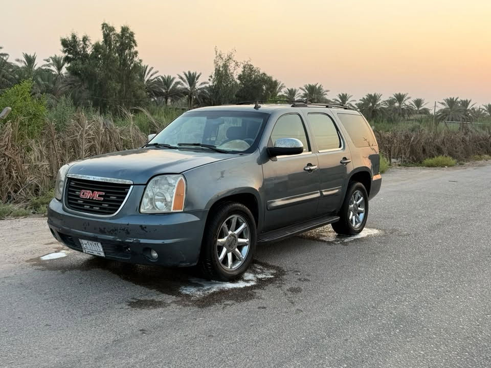 *يا الله*
*للبيع أو مراوس*
*جي ام سي يوكن 2008 - 7 راكب*
*المواصفات:*
- *المكينة:* 5300 V8
- *الكير + المكينة + الحدادة:* خير من الله
- *التبريد:* ثلج 3 قطع
- *الداخل:* 7 راكب + شاشة + سستم صوت + كامرة دوارة
- *الرقم:* بغداد - تحويل ثاني يوم
*حالة السيارة:*
- سيارة جاهزة مابيها نقص
- بيها صبغات بدون حادث
- *بدون داخل 
*السعر:* 128 ورقة $ وبيها مجال بسيط
*المكان:* بابل - الحلة - أبو غرق
*للاستفسار:* ***********
