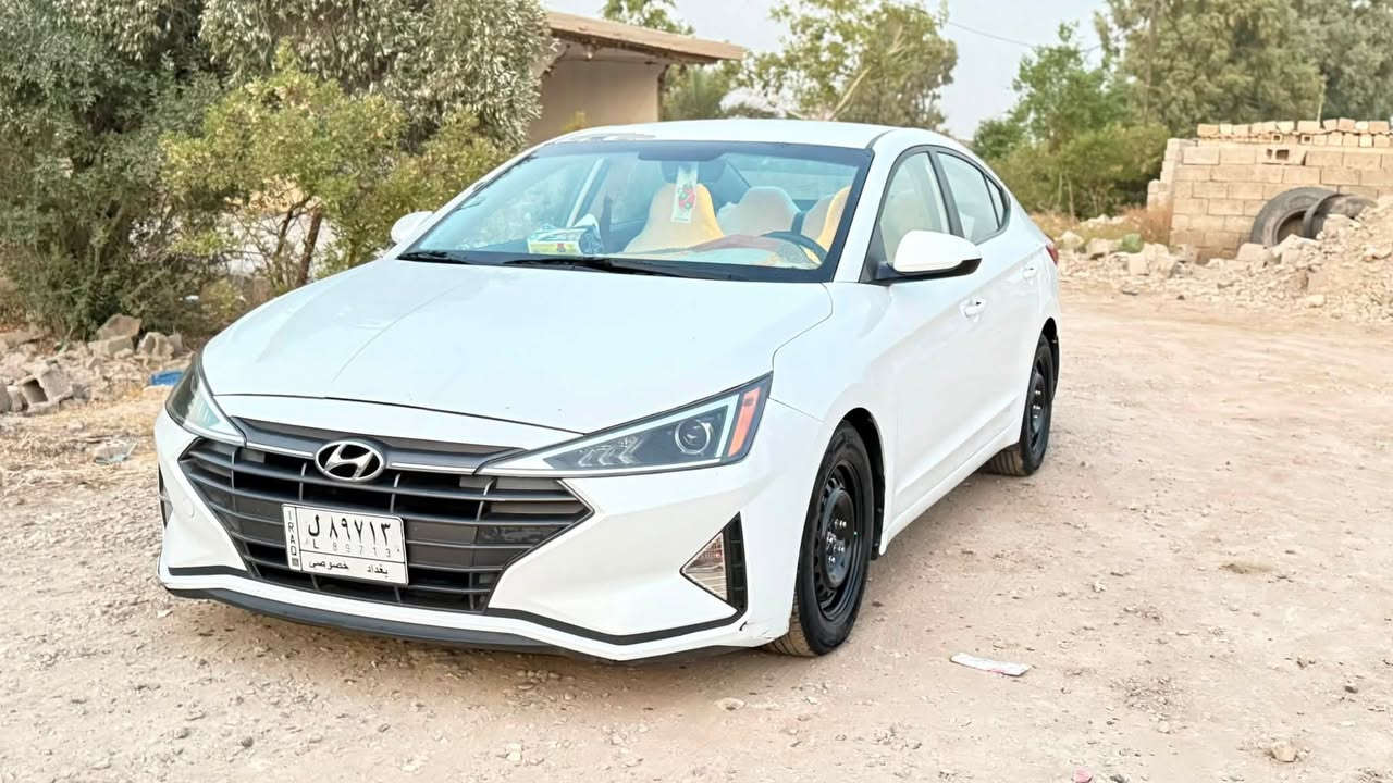 النترا موديل 2019
وارد مريكي 
مكينه 200
كير AT
تخم تاير 
حداديه 80
ماشيه 116
السعر 123 
وبيها مجال 
مكان بسمايه ***********

