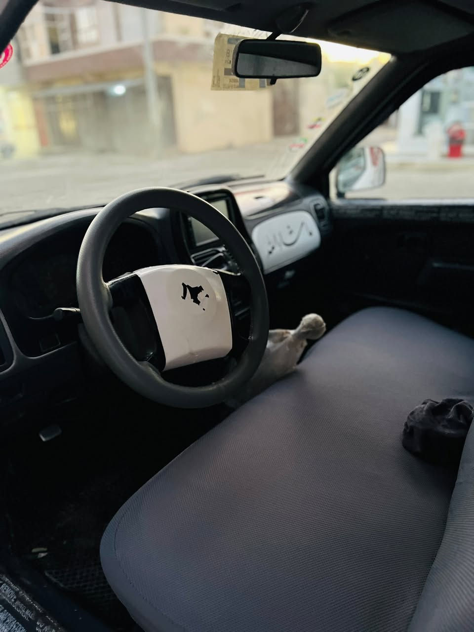 برایان سڵاوی خوایگەورەتان لێبێت 
ماشاءالله لەماڵی هەموو لایەک
 نیسان مۆدیل 2001ئاڕمی پلاسیک سلێمانی
 بەشەرتی ئاڕمو ئەوەلیات  
کابرێتەیە سەیارەکە
 هیچی پێوەنیە بۆ نوقسانی مەگەڕێ 
نرخی 71گەڵاو مەجالێ برایانەی تیایە 
شوێن تەکیە نزیک چەمچەماڵ 
ژمارەی خاوەنی 
***********
***********
تەلەفون بۆ خاوەنی بکەن 
ئەدمین❤️
