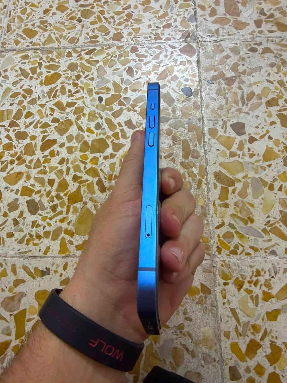 IPhone 13
النضافه 100‎%‎
الذاكره 128
البطاريه 74شرط مال الوكاله ممبدله 
الجهاز مكفول شرط !
تواصل خاص او هـ ***********
