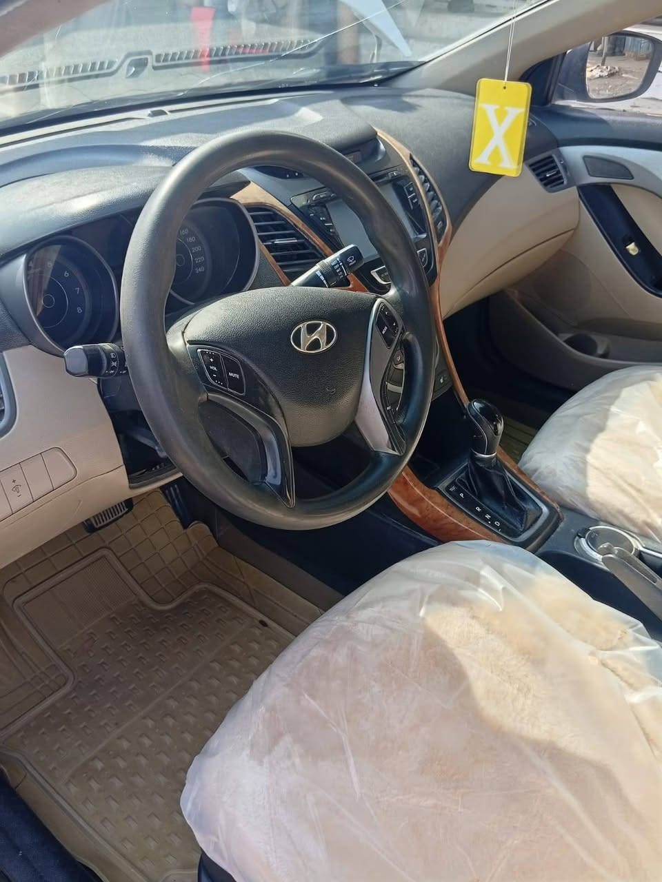 النترا • ٢٠١٥ • ديوانيه