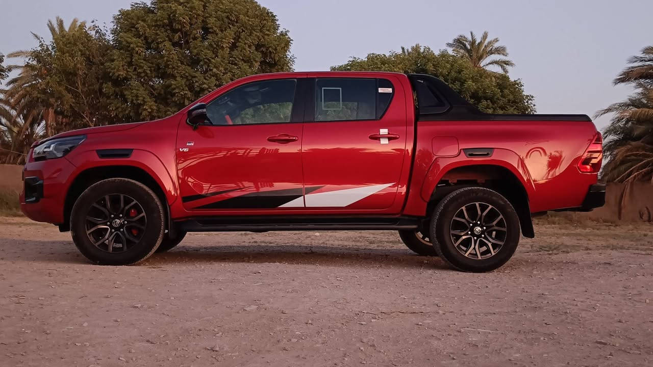 🔥 تويوتا هايلوكس  🔥)دم الغزال
GR
🇰🇼 وارد كويتي |  | فول مواصفات

🚘 موديل 2022
⚙️ محرك 4.0 لتر V6 – 6 سلندر
💪 أداء GR الرياضي
🔄 جير أوتوماتيك 6 سرعات
🛞 دفع رباعي 4×4
📍 رقم بغداد
📊 ماشية 100 كم
✨ استخدام شخصي جداً
💎 بحالة الوكالة – جديدة جداً
🛡️ كفالة عامة من الزلغ ولحد كلشي بالسيارة

⭐ أبرز المواصفات:
• GR 
• جنوط GR رياضية
• داخلية فخمة ورياضية
• مقاعد جلد
• شاشة وسطية
• كاميرا وحساسات
• تشغيل بصمة 
• دخول ذكي
• مثبت سرعة
• تحكم بالمقود
• مكيف أوتوماتيك
• إضاءة LED
• أنظمة أمان متكاملة
• دبل 4×4
• مواصفات GR الخارجية المميزة

💯 السيارة نظيفة جداً جداً، استخدام شخصي، ماشية  100  فقط، وحالتها تقارب الوكالة.

📞 للاستفسار يرجى الاتصال***********

📍 رقم بغداد | جاهزة للتسليم 
مكان السيارة :  الدوانيه
