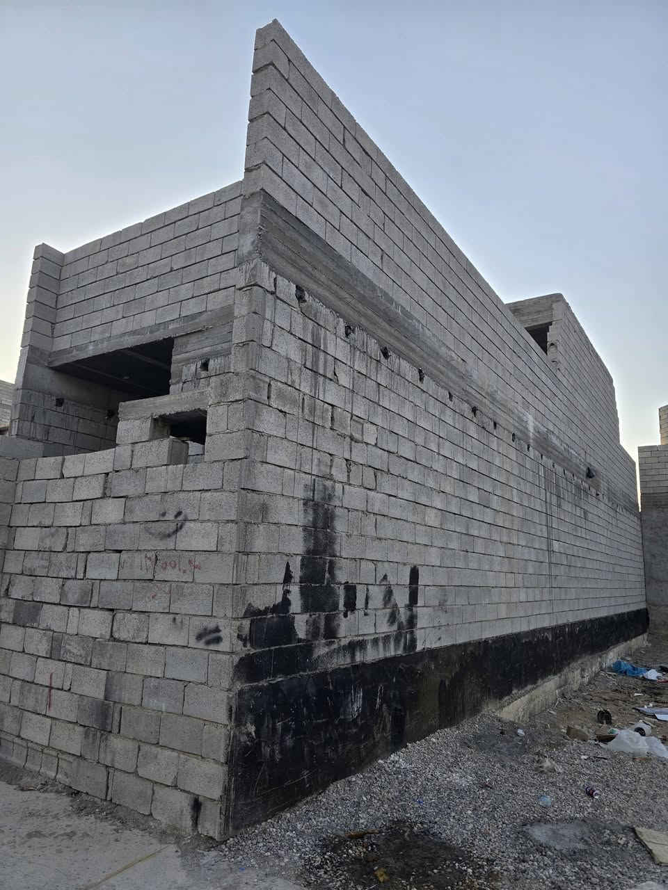 السلام عليكم هيكل للبيع مساحة ١٠٠ متر واجه ٥ نزال ٢٠ يتكون من مطبخ استقبال صالة غرفة نوم صحيات بيتونه استارة حمام قاط ثاني بناء حديث ودرجة اولى وخريطة مهندس موقع التحرير الزراعي ارض محمد ليلى الجزء الثاني خلف مسجد المدينة المنوره
السلام عليكم هيكل للبيع مساحة ١٠٠ متر واجه ٥ نزال ٢٠ يتكون من مطبخ استقبال صالة غرفة نوم صحيات بيتونه استارة حمام قاط ثاني بناء حديث ودرجة اولى وخريطة مهندس موقع التحرير الزراعي ارض محمد ليلى الجزء الثاني خلف مسجد المدينة المنوره خدمات ماء كهرباء مجاري تبليط سواقي ارصفة يعني خدمات كاملة.السعر ٣٧ وبي مجال للشراي ويريد يستقر وبالعافية عليه.للتواصل ***********
