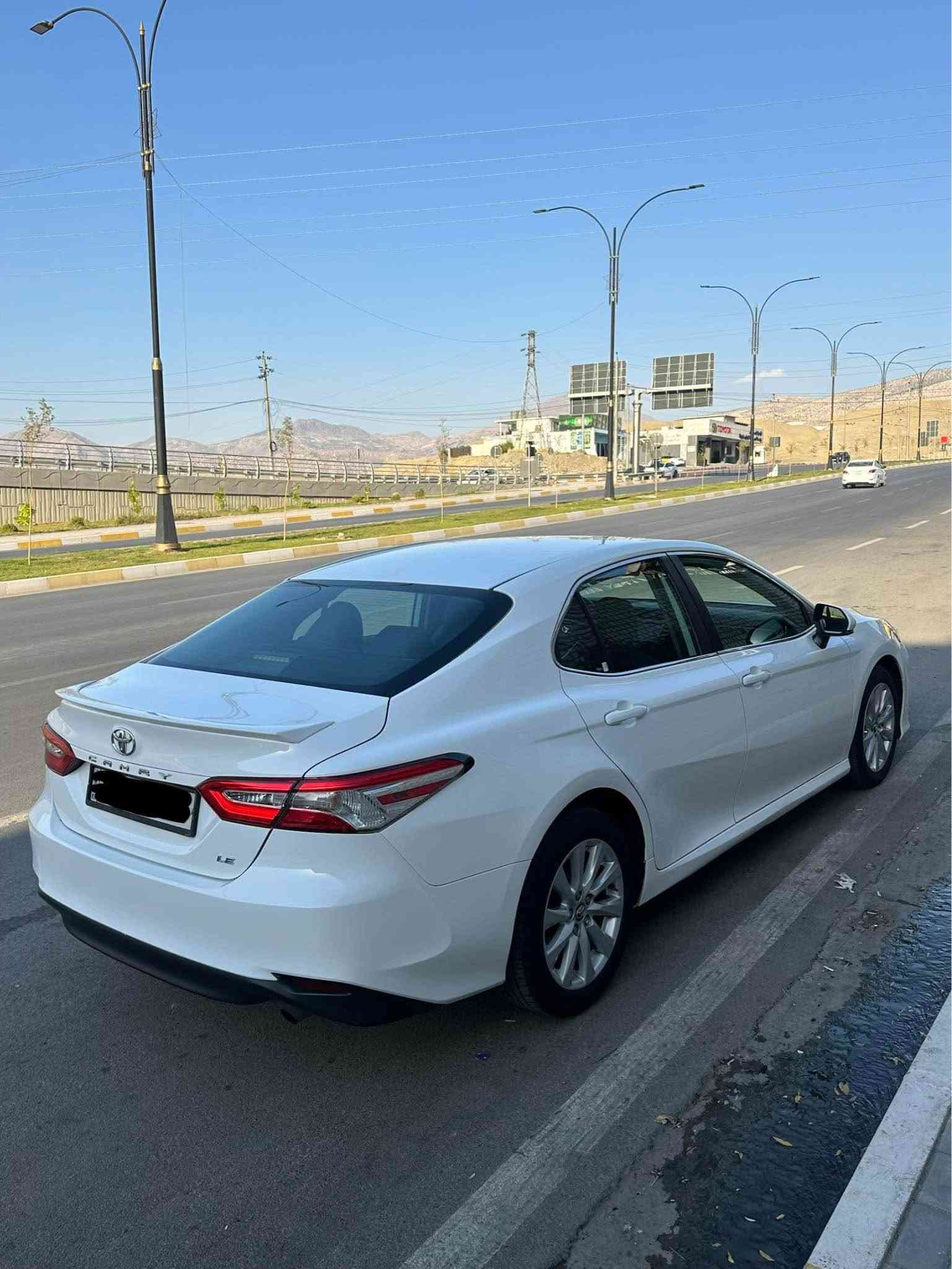Toyota camry 2019 le clean title 
95 هه زار رؤيشتووه 
دعامى بو دعامى به شه رت 
كلين تايتل 
گير و مكينه به شه رت 
رقم و سنوى نوى يه 
سعرى ١٨٨ $ كه ميك مجال 
                        ☎️ *********** أربيل, العراق

