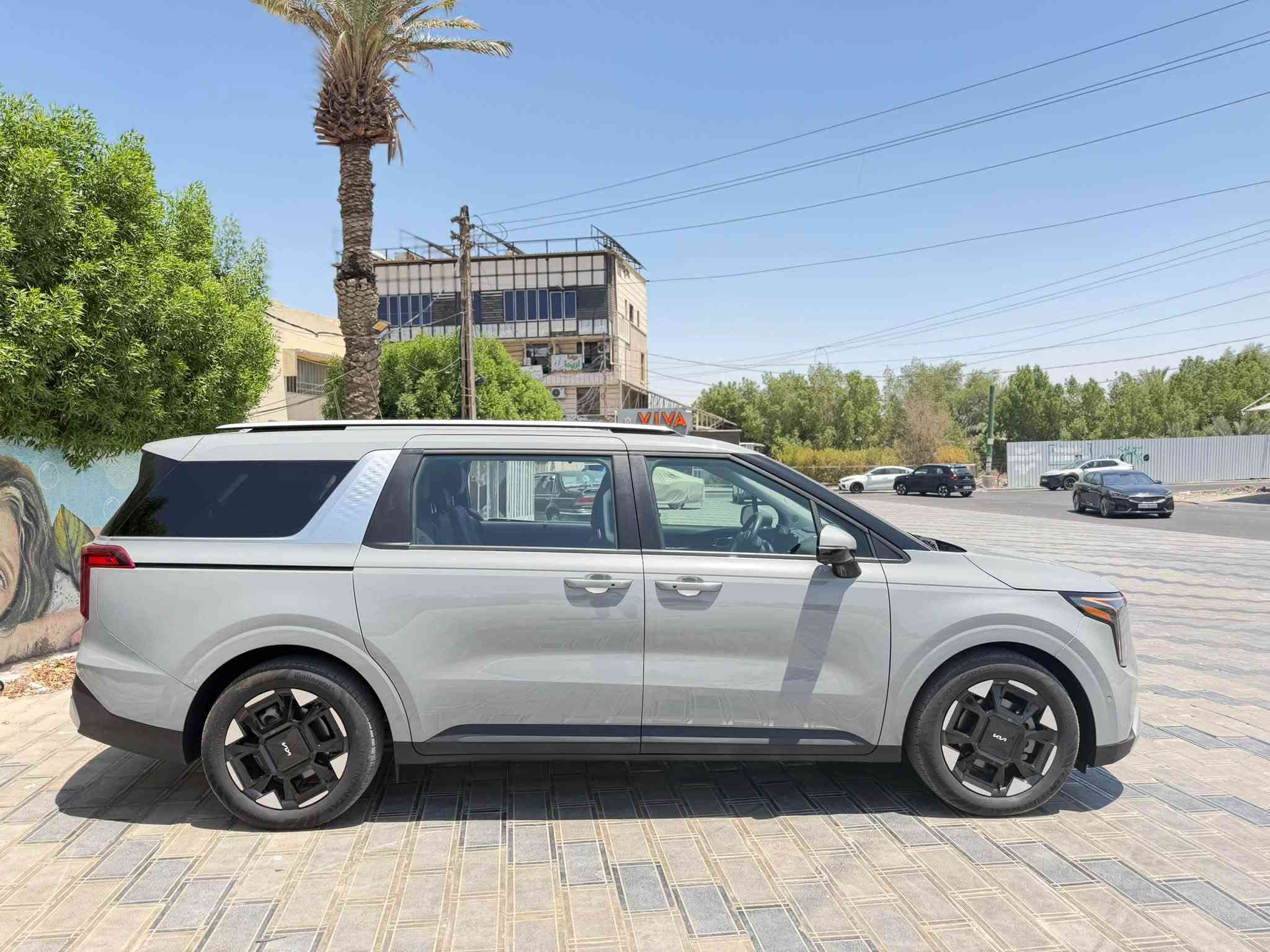 ياالله
السلام عليكم كيا كرنفال 2026 EX وارد امريكي 

تفاصيل اكثر هذا رقمي *********** تحياتي

Kia Carnival 2026 Silver 3.5L 6

                  حجم المكينه : 3.5 V6

         المسافه المقطوعه : 9000 ميل    

الضرر : بنيد دعاميه نفس الون جاملغ يسرا بارد 

بدون رقم تترقم جميع المحافظات

حالة الايرباك : دركه مطفي الكلوب   

#مواصفاتها 

1.شاشه 

2.كامرا

3.بصمه

4. نظام ايكو + سبورت

5.ويل كب 

6. تشغيل عن بعد

7.حساسات خلفي امامي

8.بيبان كهرباء

9.لايتات لد

10.لايتات زنون

11.بكلايتات لد

12.اشاير بالمري

13.رادارات 360

14.كشنات جلد

15.ثلاث قطع تبريد

16.هيترات بالكشنات 

17.هندبريك بصمه

18.شحن وايرليس

19.هيتر بالاستيرن

20.كشافات 

21.تحديد مسار

22.كشنات كهرباء

23.كشن السايق ميمري

24.تحديد مسار

#السعر : اتصل وتدلل   بدون رقم 

مكان السياره بغداد حي الجامعه
