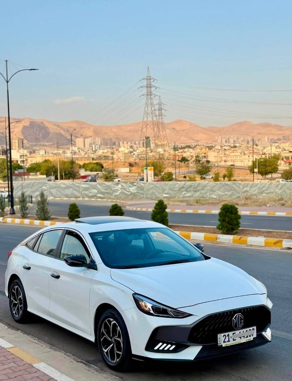MG GT 2024
مەکینەی 15 بێ تۆربۆ دەبڵ کەم شەفت مەرغووب , سپی بەفری 
مواصەفات , بەصمە،برێک بەصمە ، ئۆتۆهۆلد ، کوشن جلد ، ناو سور و ڕەش ، حاسە ، کامێرە ، لایت لێزەر ، دوو بەصمەی بیلادی لەگەڵە ، سلاید ، تەحدید سورعە ، سوکان فۆلیۆم ، شاشەی دیجیتاڵ و زۆرێک لە مواصەفاتی تر ...
کامل جوانکاری بۆ کراوە
١: گاعی قالب 
٢: لیدی ناودەعامی (ئیشارەتەکان)
٣: دەسکەکانی کراوە بە ڕەش
٤: ئاوێنە باتمان 
٥: باڵی بۆ بەستراوە
٦:کامل ناوی کراوە بە کاربۆن فایبەر 
٧: لیدی دەعامی دواوەی بۆ بەستراوە بە لۆگۆی MG
کامل سێرفزی بۆ کراوە ، ڕۆنی تازە گۆراوە 
بێ بۆیاخ بێ سارد بێ تەعدیل تەنانەت دەعامیەکانیشی بەشەرت،سەیارەکە یەک دەستە وەک شەریکە ماوەتەوە  ، تەنها ٣ چالێ هەیە ڕاستەوخۆ بیکە بەناوی خۆتەوە سەیارەکە ڕەقەمە و جاهیزە ، سەیارەکە تەنها 30 هەزار کیلۆمەتر ڕۆشتووە ، تکایە ئەگەر مشتەری نیت لە کاتی خۆم خۆشت مەگرە هەموو زانیاریەکانئ نوسراوە سەیارەکە لە سلێمانیە 
📞***********

