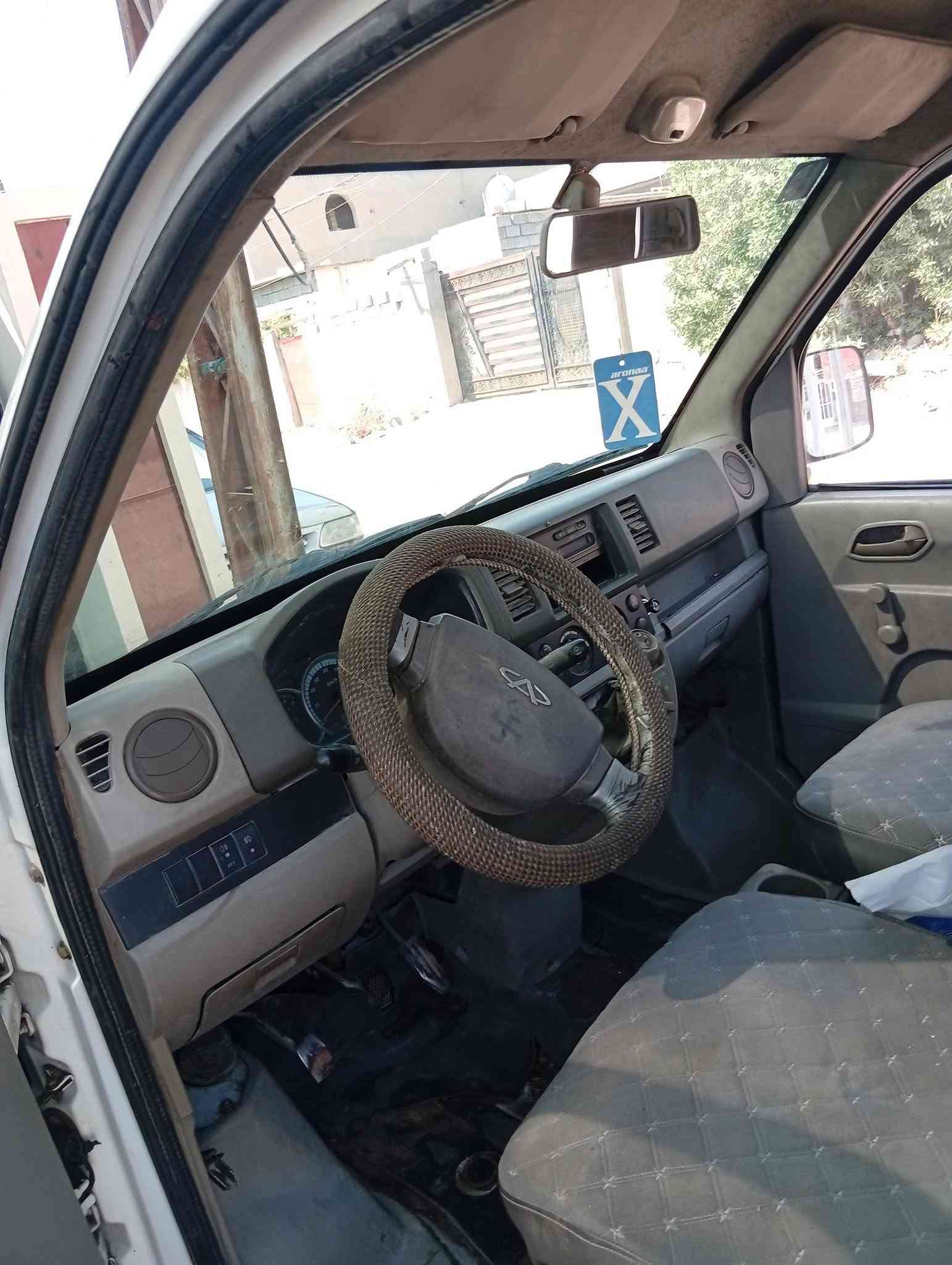 سلام عليكم شباب شيري بيكم سياره نضيفه كلش قطره خياس مابيه مكفوله من الضربه والصبغ موديل 2011 هزه وارقام وسنويه 2030 تبريد عاطل تخم تاير جديد العالي نقصه مشط وصلايب مال كاردن السعر 35 وبيه مجال انشالله مكاني بغداد العامريه وابو غريب ***********
