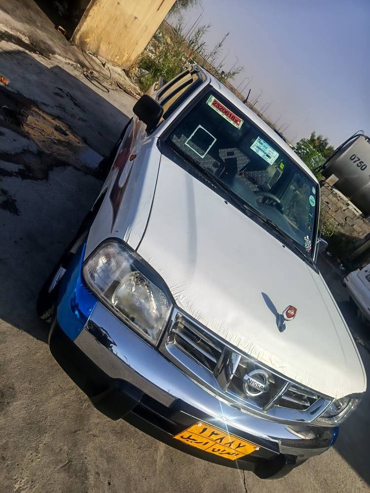 پیکاب نیسان 2006 مەکینە بەخ گێڕ و مەکینە و ئەکسل بە شەرت سەیارەکە توند و تۆڵە سەنەوی بەناوی شەریکەیه حدز و قەرداری بە شەرت کارەبای و گشت گیانی بە شەرت شۆێن هەولێر سعری 65 وەرەقە و تۆزێ مەعمەلە ژ.م *********** أربيل, العراق
