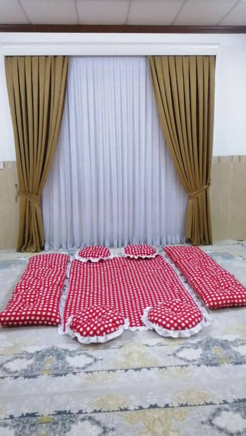 لمسات روز 🌸 نوفر لكم أجمل المفروشات بأجود أنواع الأقمشة وأفضل الأسعار. خدمة توصيل متوفرة إلى جميع المحافظات. ✨🛍️ #creatorsearchinsights #لايك__explore___#shams   ##لايك_متابعه_اكسبلور #لمسات_روز 

نص مكتوب في الصور:
- مجموعة مفارش متنوعة