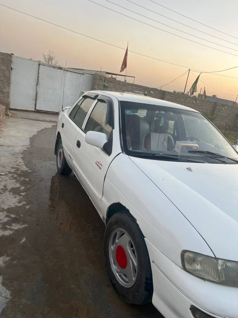 لتواصل ***********
السلام عليكم كيا سيفا موديل 1996 محرك مفتوح كير عادي رقم بغداد عنوان بغداد تقاطع النهروان السعر 26ورقه
!@
