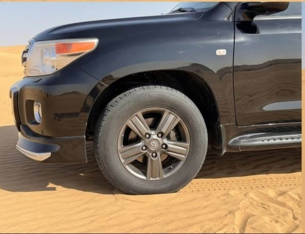 سلام عليكم
لاندكروزر جكساره بسعر كلش مناسب 

موديل 2009 VXR (للبيع)

سعر فقط (267) ورقة وبيهه مجال بسيط

محرك 8 سلندر (V8)

مكفوله من الصبغ فقط 3 مكان بارد

ثلاجه 

5بصمات

سلايد 

تبريد مركزي 

بعد هواية مواصفات

حداديه تايرات صدر تبريد بحالة جيدة 

رقم فحص هزه سنوي جديد حتى 2031

تحويل نفس الوقت 

عنوان اربيل 

عنوان صلاح الدين

للتواصل 

***********
