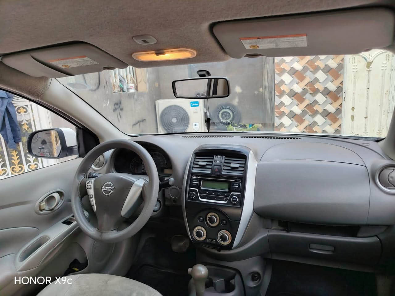 اللهم صل على محمد وآل محمد 🤲🏻
نيسان صني🚘 موديل 2016 خليجيه ام البليته الزرگة گير ومكينه جدد وكذلك حدادية جديدة التبريد ثلج🥶 تخم تاير🛞 جديد كهربائيات كلها شغاله دواخل بالكارتون رقم بصره انگليزي هزه جديده السياره🚘 بأسمي شخصيا تحويل🚦 مباشر بكل المحافظات اني حاضر او تردون مني وكالة هم عادي وتدللون
السيارة 🚘مكفولة كفالة عامة من الضربة ومن الصبغ والتبديل فقط بارد شويه بالجاملاغ الأمامي 
عنواني🏠 الناصريه حي الشموخ شارع مول الكوخ
***********
السعر💵 88 وبيه مجال بسيط للشراي
