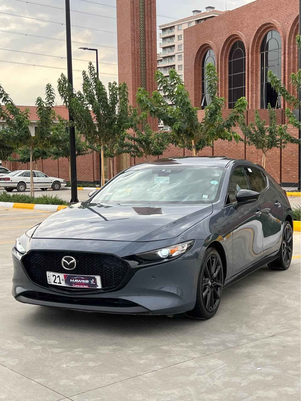 مازدا ٣ • ٢٠٢٢ • ٧٣٠٠٠ كم