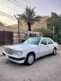 مرسيدس دب • موديل ٨٨ • رقم بغداد