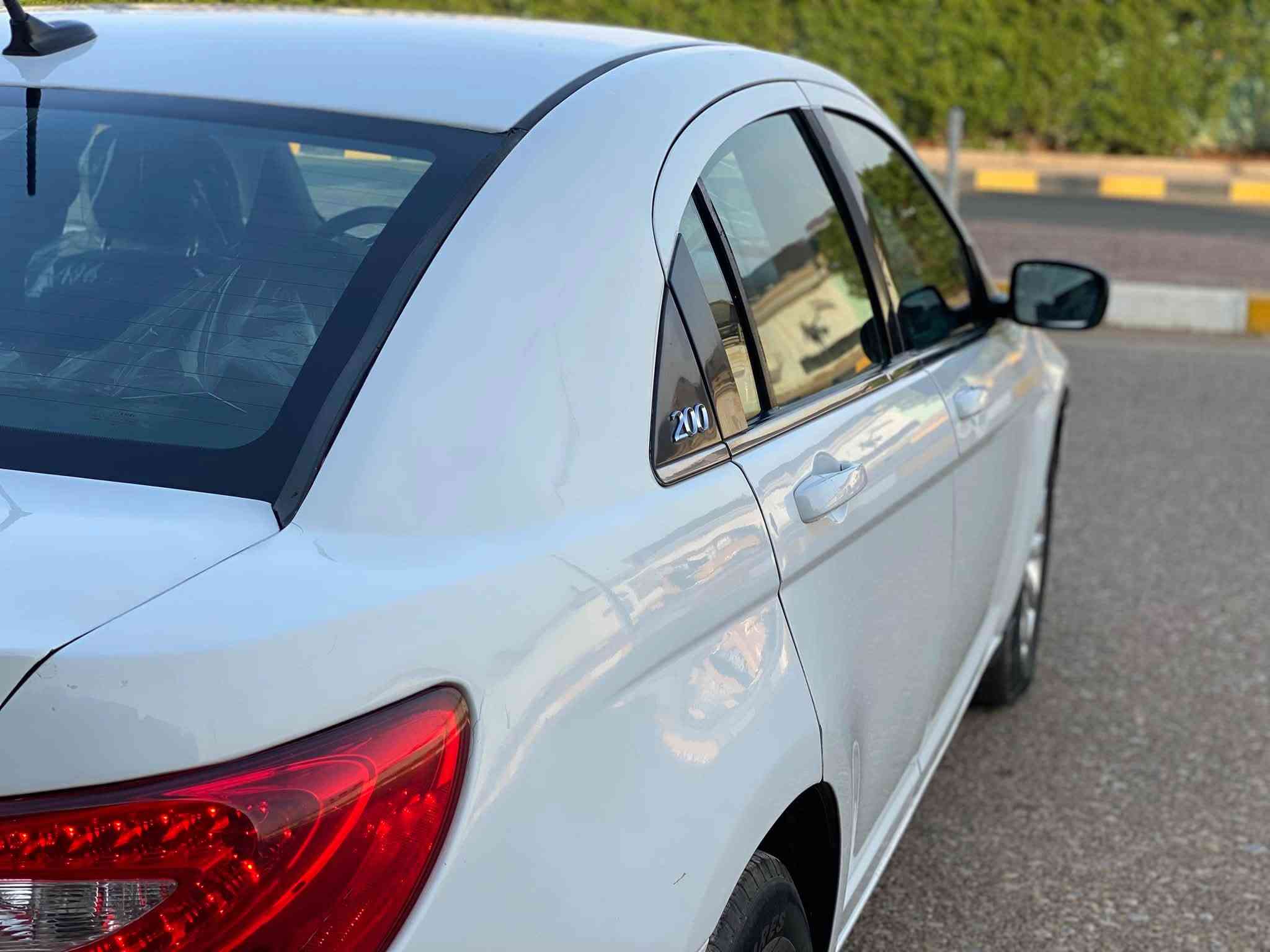 كرايسلر C200 • ٢٠١٣ • ٢٤٠٠ بنزين