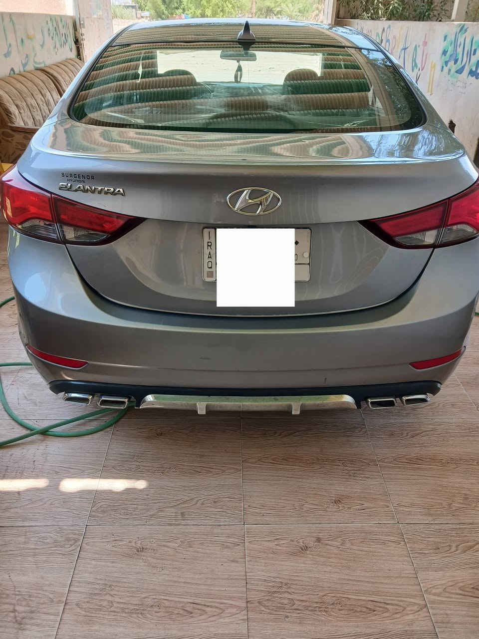 تحيه طيبه ❤️
انترا موديل ١٥ وارد امريكي حادث جاملغ امامي مبدل بدون لغد والباقي ليبل واحد بيه رشات صبغ تجميل 
كير ومكينه ودواخل على وضع الشركه برغي مامفتوح بيهن السياره جاهزه استخدام موضف مامشتغله تكسي 
نص مواصفات تحكم جهتين شاشه منضومه زنون شادله بصمه رقم واسط تحويل ثاني يوم راعيه جيراني
السعر ١٠٥ وبيه مجال لشراي  مكلف بالنشر ***********
