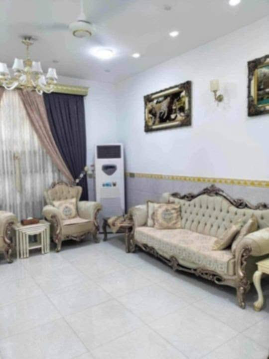 بيت للبيع • بناء حديث • زين القوس