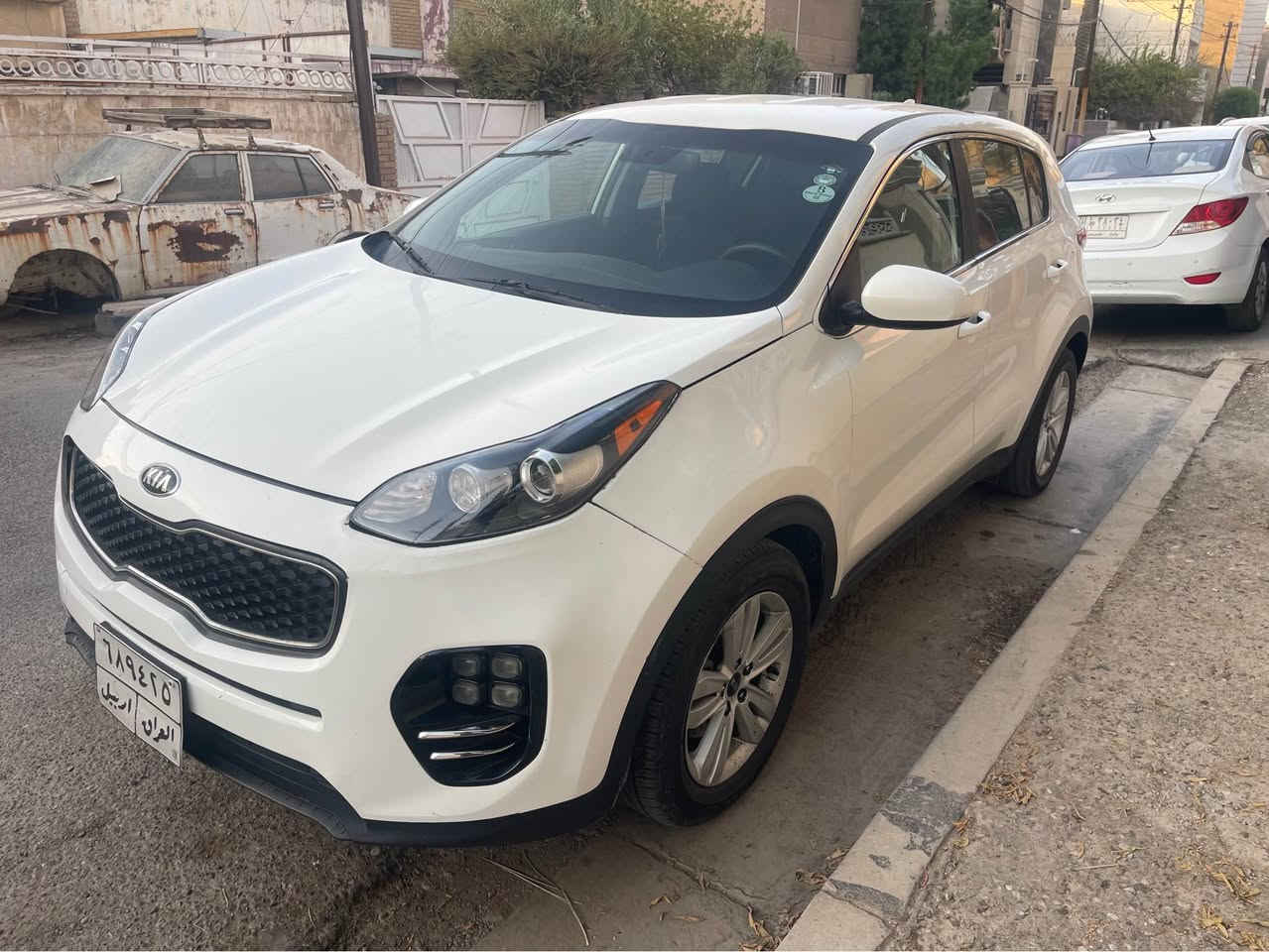 كيا سبورتج 2019 أمريكي
نظيفه جدا
نص بنيد وجاملغ صبغ 
صورة الحادث بلمنشور 
تحويل او وكاله 
السعر مناسب جداً
128 مجال بسيط 
في بغداد *********** 
سعرها مناسب ونظيفه 
نقد فقط مااراوس بغداد, العراق
