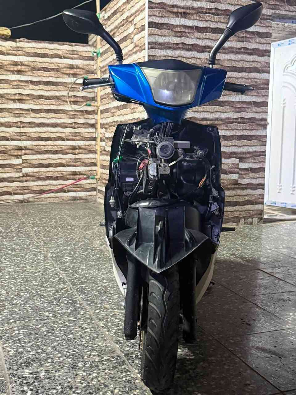 جي تي ار للبيع ما مفتوح برغي واحد بمكينة 
بغداد الشعله السعر 650 وبيه مجال 
الرقم ***********

