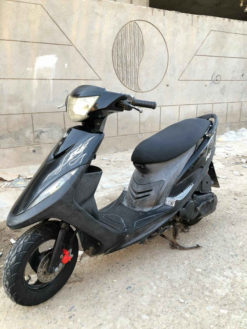 سلام عليكم ماكس عدله بلاديه بوشه49 مفتوحه مكفوله من تبخير وتنقيص نضيفه سعرها 650 كامله اوراق مكاني بغداد جسر ديالى جديد شراي يتصل *********** واتساب موجود
