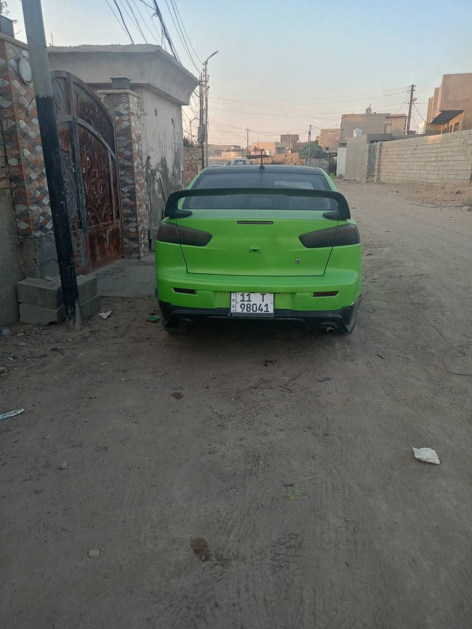 السلام عليكم لانسر قرش موديل 16 رقم بغداد انكليزي سنويه باسمي تحويل مباشر السياره جاهزه وخير من الله تدفئه تبريد صبغ عام تغيير لون سعر 90 وبيه مجال بسيط للاستفسار خاص او اتصل ***********
