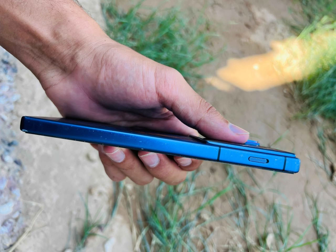 سلام عليكم متوفر نسخه خاصه 
Nubia z70 ultra 512 ..16   665 الف 
كامل ملحقات نظافه 95 % 
للاستفسار واتساب لو اتصال *********** 
📍كركوك-صلاح الدين -توصيل بغداد وشمال متوفر 
samsung used store🥇 كركوك, العراق
