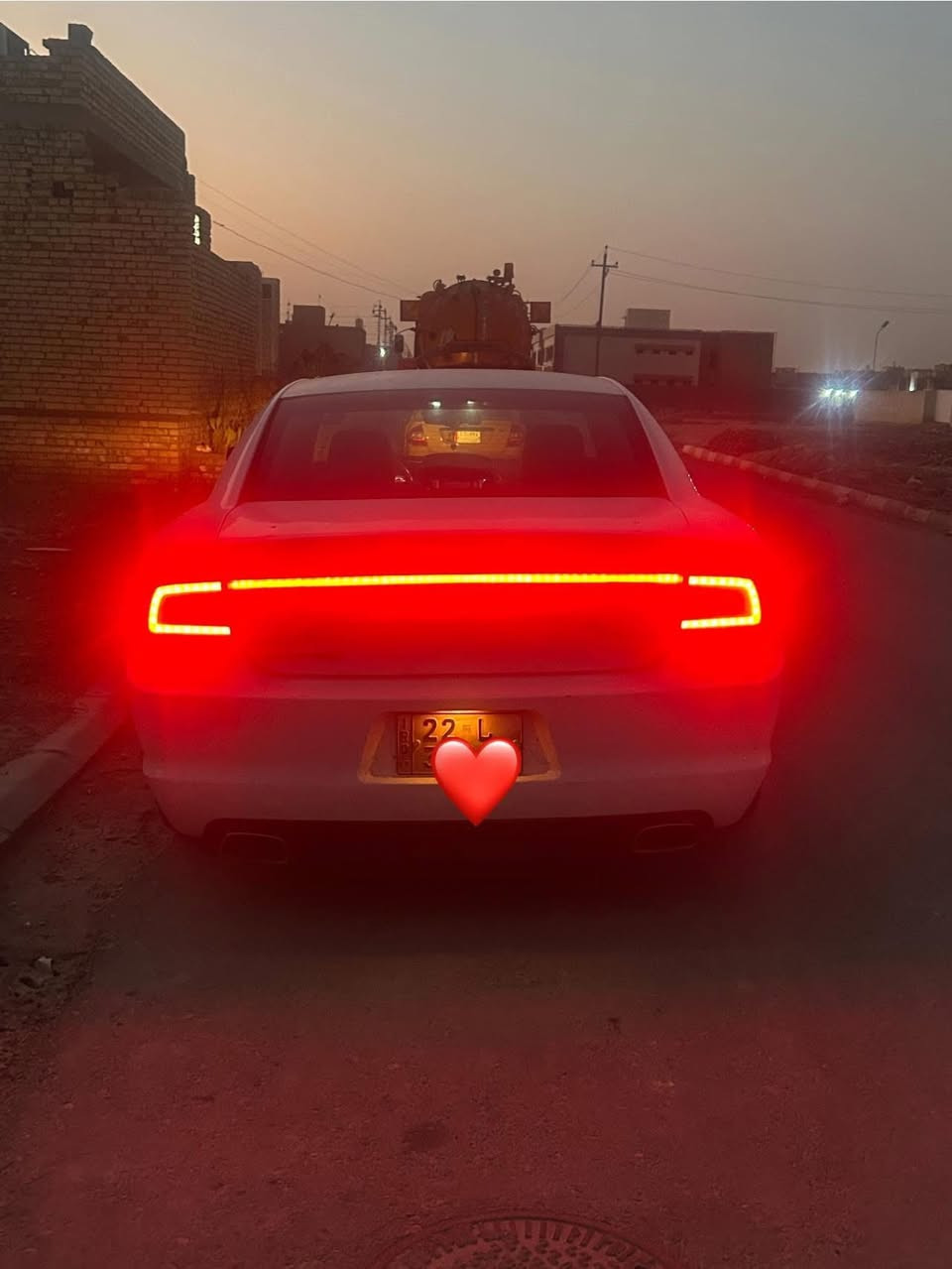 جارجر14اربيل كفاله فقط رش بنيد بدون فتح ماشيه200مكينه3600كير ماوس قبل شهر شادهن 
شاشه جبيره كشن حضن السعر175
***********
