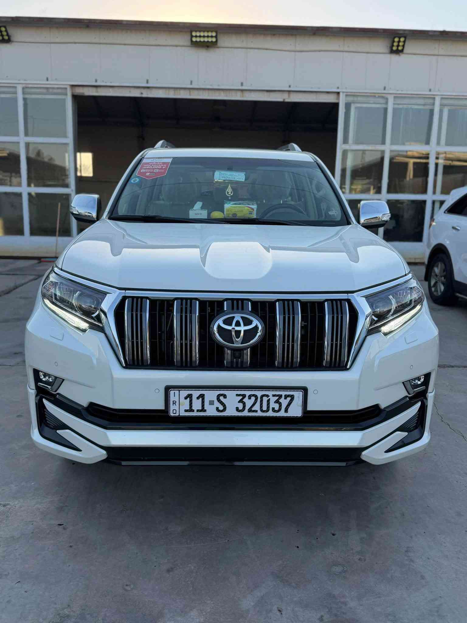 برادو 2023 VX باب اول 
شركة ساز
4 كامرات
كراسي كهرباء 
ماشية7 الف 
رقم بغداد بسمي 
كفالة عامة من كلشي 
مواصفات vxمعروفه سياره بعدها بجيس 
مكان سياره بغداد راشديه 
سعرها 55وبيها مجال 
***********عبد الدليمي
