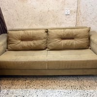 يوجد تخم قنفات تركي درجه اولى نظيف جداً جداً 10مقاعد للاستفسار الاتصال...