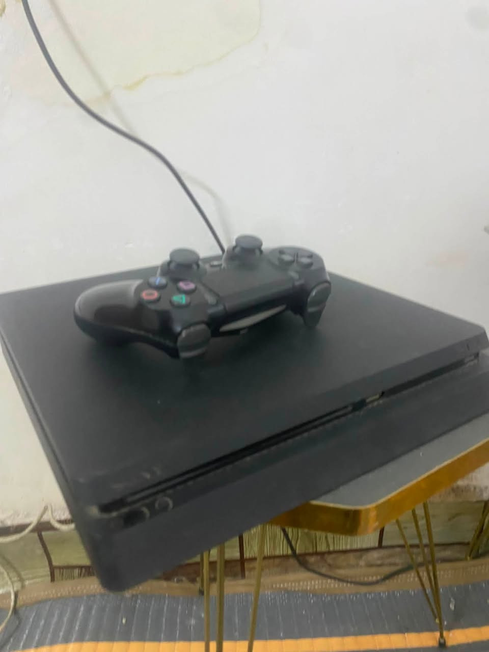 🎮🔥 بلايستيشن 4 مهكر للبيع 🔥🎮

💰 السعر: 275 ألف دينار

📌 PS4 مهكر – نظام 12.50
🎮 يجي وياه:
• جوستك أصلي 🎮
• UPS 🔌
• ألعاب مثبتة وجاهزة للعب

🔥 الألعاب الموجودة:
• Sekiro
• Days Gone
• Bloodborne
• The Last of Us
• Devil May Cry 5

✅ الجهاز شغال بصورة ممتازة
✅ الألعاب مثبتة وجاهزة
✅ البيع ويا الجوستك والـ UPS

📍 الموقع: بغداد – مدينة الصدر
📞 للتواصل: ***********

🔥 السعر 275 ألف دينار
