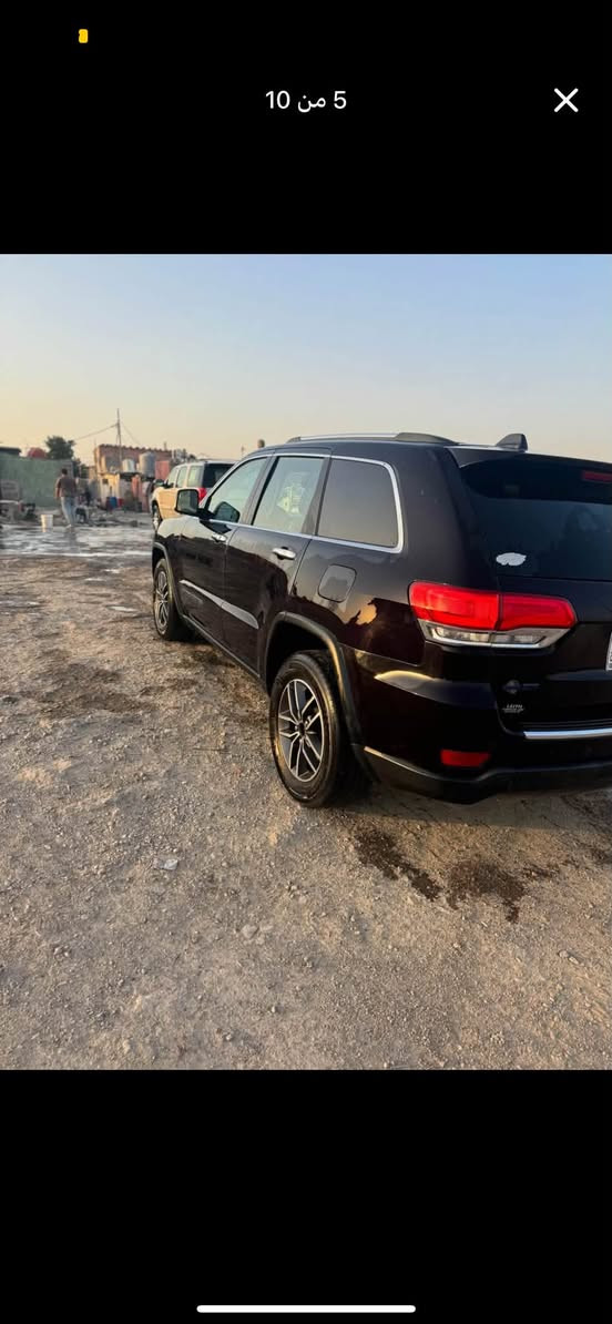جيب كراند شيروكي لمتد 2019
فول فتحه نقط عمياء رادارات كشنات جلد والمواصفات المعروفة
حادث دعاميه فقط صور الحادث والسونار منشورة
صبغ اربع قطع اثر شخوط بدون فتح بدون معجون كفالة شاصي لغد ايرباك
مكينه كير كفاله من كلشي تخم تاير جديد
ادامة كاملة على السيارة سنوية جديدة السيارة باسمي 
175
***********
البصرة القرنة

نص مكتوب في الصور:
- 6 من 10
- 5 من 10
- 4 من 10
- 3 من 10
- 2 من 10