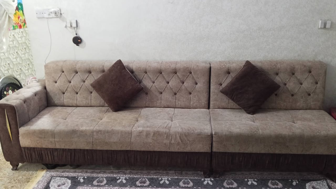 ديوان كامل • ناقص كرسي • ملعب قاسم