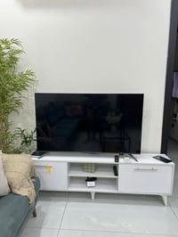 ميز بلازما • رفوف ٢
