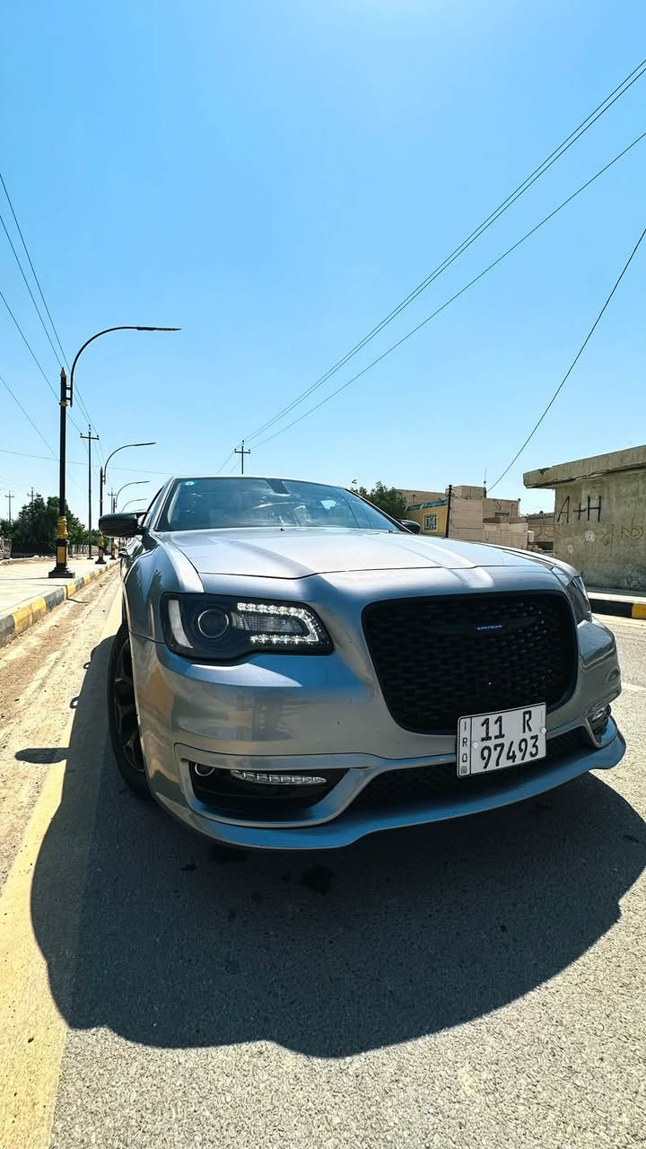 اوباما 2015 فول مواصفات C300 حادثه جاملغ خلفي بدون ايرباك  السيارة على ايدي ممشتغله خط رقم بغداد مشروع وطني رقم جديد بسمي 
بصمه 
بانوراما 
تشغيل عن بعد 
كشن جلد 
تدفئة تبريد بالكشنات 
كير ماوس 
كشن كهرباء 
هيتر بالمري 
سستم صوت 
ويل 18 عنكبوت
شاشة جبيرة 
دوسات SRT 
كروز سرعه 
قطعتين تبريد 
منضومه لايت زنون
السعر 185
العنوان 📍
ذي قار قلعه سكر 
***********

