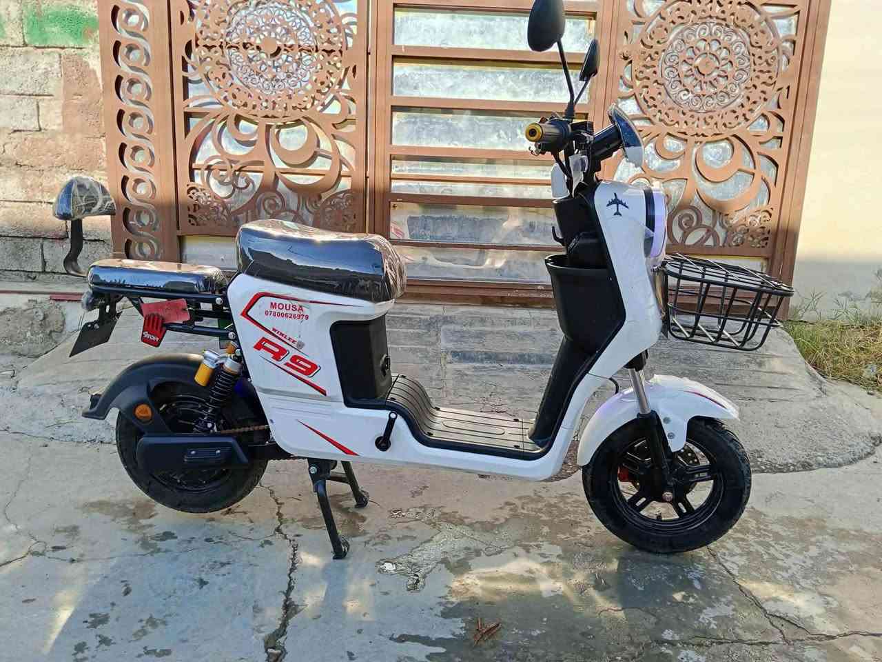 لبيع R9 استخدام شهر فقط
سعر 550الف بس شرط الفحص كلو شرط 

5بطاريات دبل. ٢٥ امبير الوحده 

المسافه الي يقطعها من ٣٠ الئ ٣٧ كيلو شرط 

كامل كله شغال ما ناقص اي شي 

بريكات هيدروليك كاملت بل مكان 

ملف 2000

اربع نمر 

مكاني موصل مزارع زيونه الي يم المرور 

ومتوجد اوقات بل دوايه سوك الماطورات 

رقمي *********** خابر وتتدل ع سعر 

متوجد عل رقم رساله ما ارد 

كلو شغال ما بي اي خلل شرط الفحص شاحنه اصليه معا رقميه 

مكاني الريشديه
