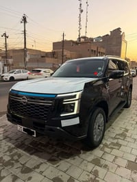 للبيع نيسان باترول  2025  فئه SE وكاله السور ام الضمان وتبديل الدهن وا...