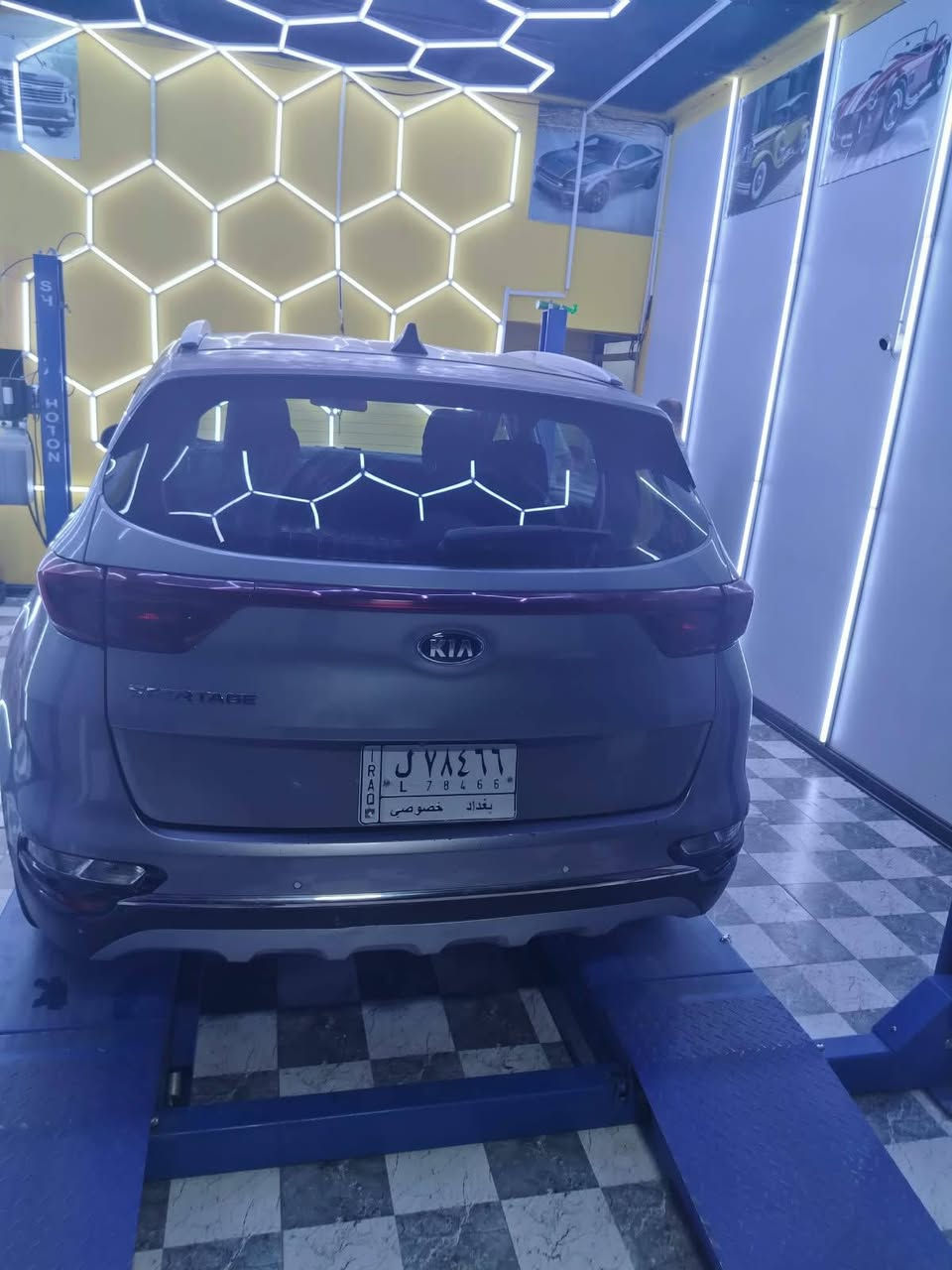 للبيع سياره كيه سبورتجَ موديل2020 لون رصاصي،محرك 2400جي تي وارد امريكي صبغ بنيد وسونار موجود مع صور سياره رقم بغداد بأسمي كير و المحرك غير مفتوح وتواصل ***********
